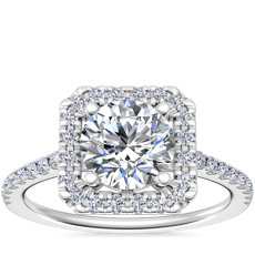 铂金新款垫形切割光环钻石订婚戒指（1/3 克拉总重量）